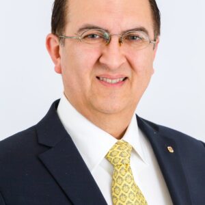 Jaime A. Libaque-Esaine, MBA, P.Eng., wins 2019 OPEA Citizenship Award